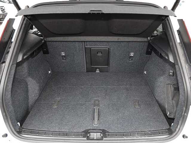 Volvo XC40 Dark Plus