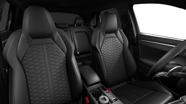Audi RS Q3 Quattro S-Tronic