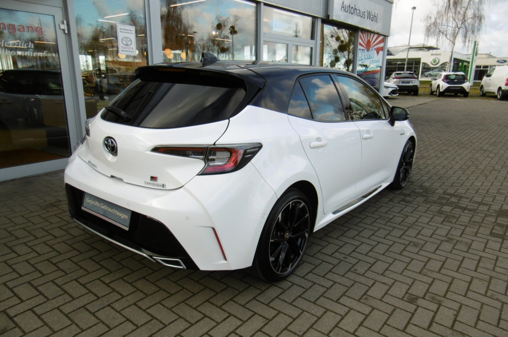 Toyota Corolla 5-deurs Plus Style