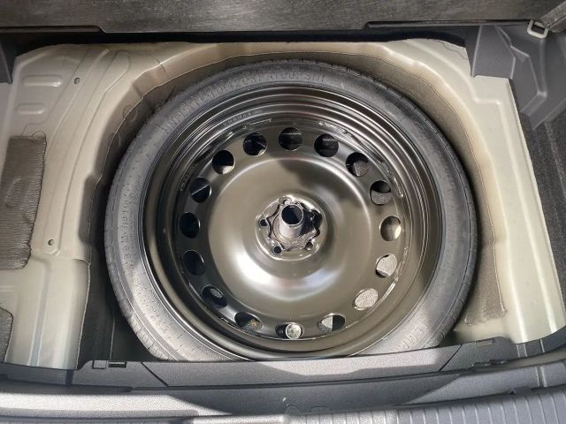 Volkswagen T-Cross 4Me TSI