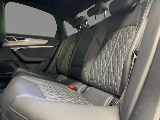 Audi S6 Quattro Sedan