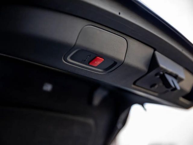 Peugeot 408 GT-Line Hybrid