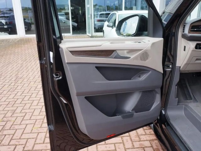 Volkswagen Multivan 2.0 TDI DSG Style T7