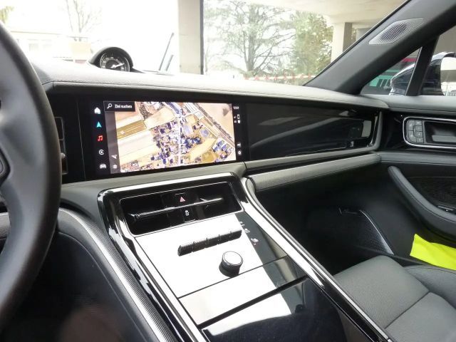 Porsche Panamera 4 E-Hybrid Turbo