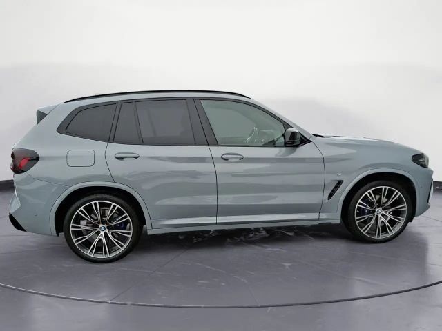 BMW X3 i AT Navi Bluetooth PDC Kurvenlicht