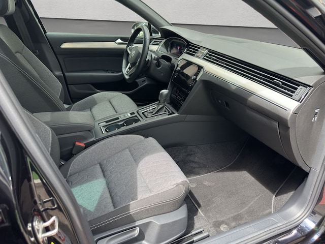 Volkswagen Passat 2.0 TSI Variant