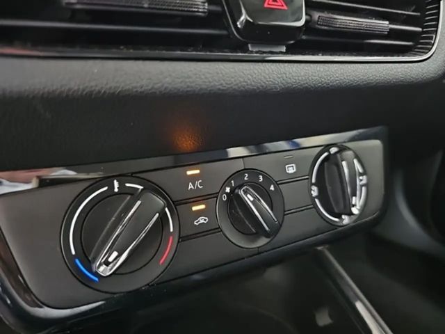 Skoda Fabia 1.0 Essence KLIMA PDC LM