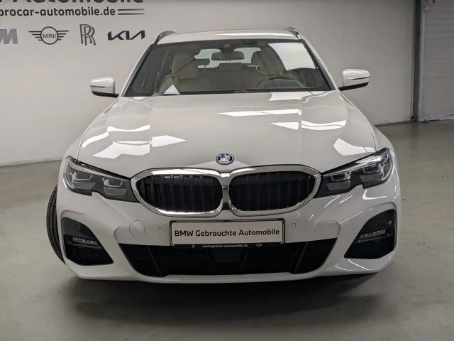 BMW 330 330e M-Sport