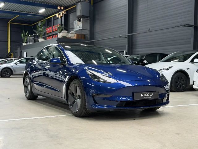 Tesla Model 3 AWD Long Range
