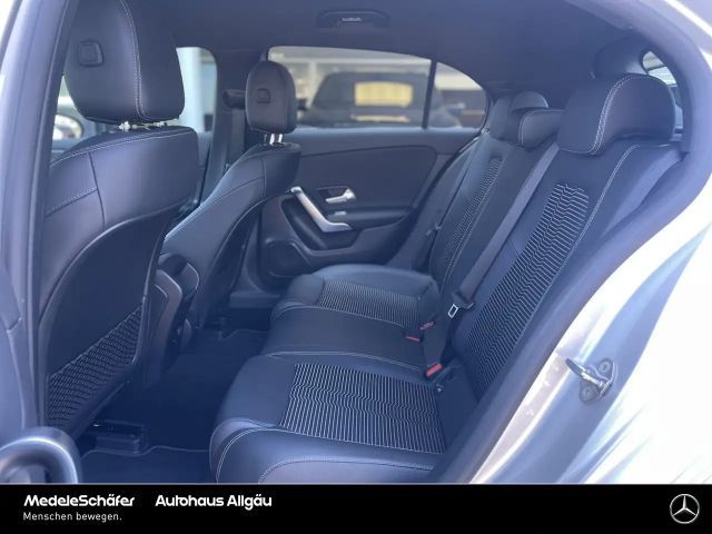 Mercedes-Benz A 180 Business Line Progressive