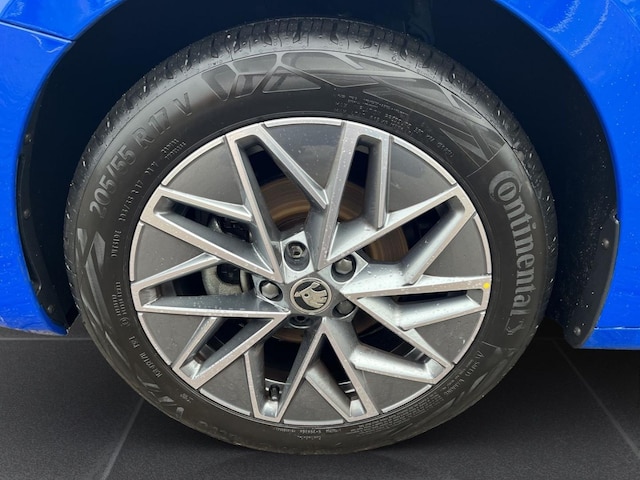 Skoda Octavia Ambition Business Combi Tour