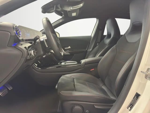 Mercedes-Benz A 180 AMG Line