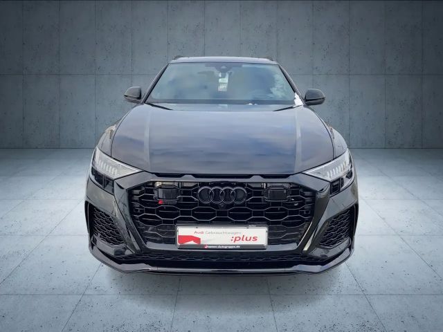 Audi RS Q8 SUV tiptr. PANO Stdhzg Vmax305 HUD 23´