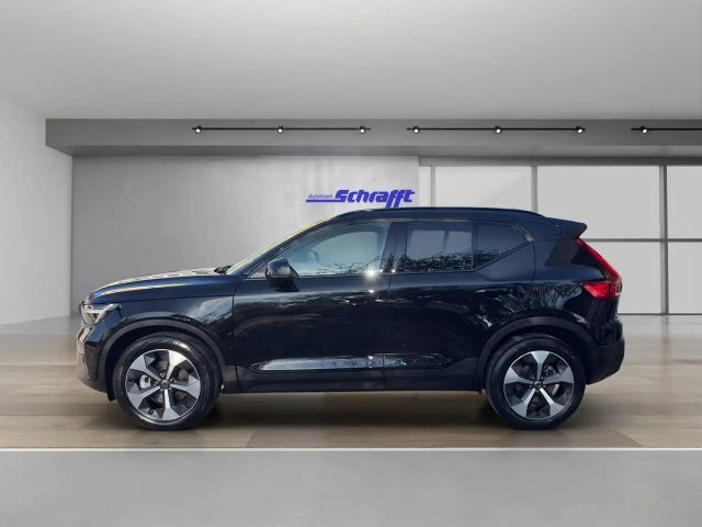 Volvo XC40 Dark Plus