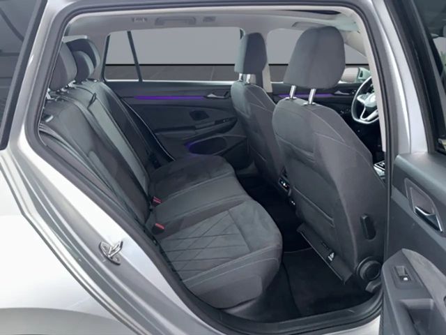 Volkswagen Golf Style Variant