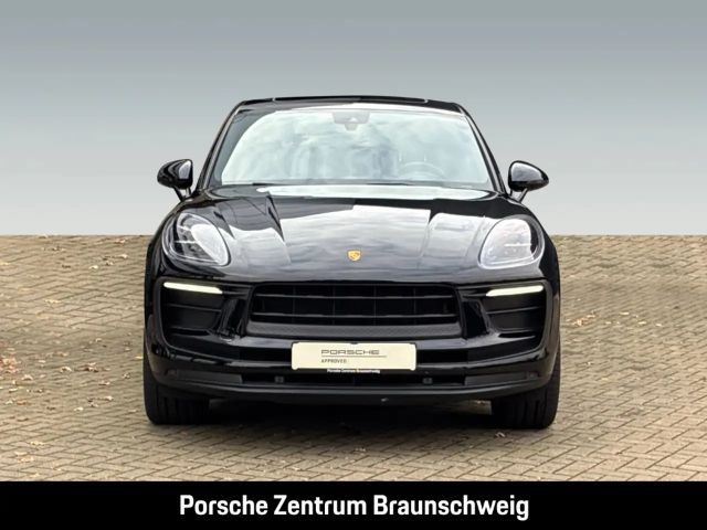 Porsche Macan Rückfahrkamera Sportabgas Luftfederung LED