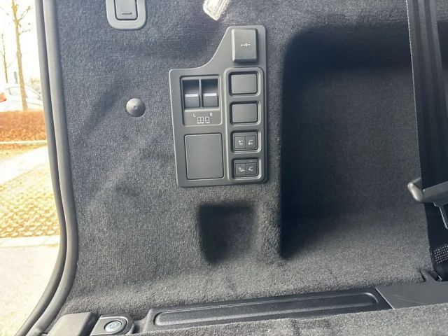 Land Rover Discovery Dynamic SE