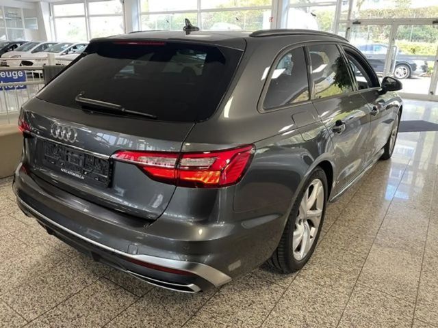 Audi A4 35 TDI Avant S-Line