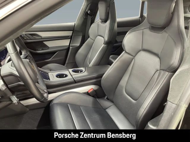 Porsche Taycan Sport Turismo Turbo