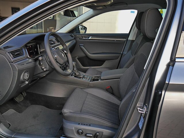 Skoda Superb 2.0 TDI Combi Style Style