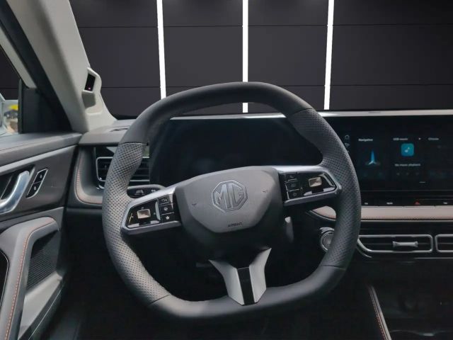 MG HS Luxury