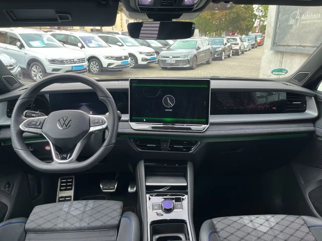 Volkswagen Tayron 2.0 TDI DSG R-Line