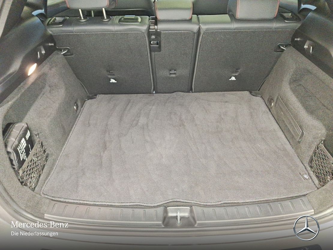 Mercedes-Benz GLA 200 AMG Line