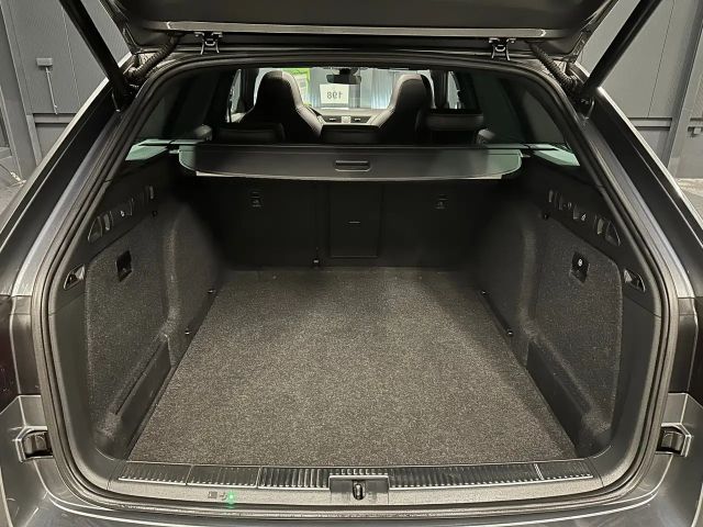 Skoda Superb 4x4 Combi Sportline