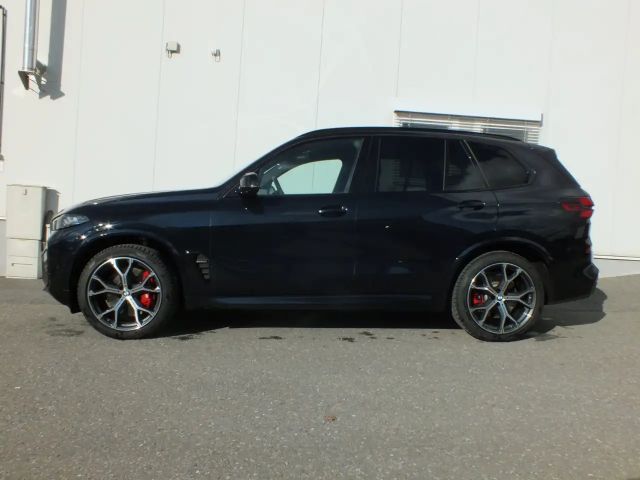 BMW X5 M60i xDrive