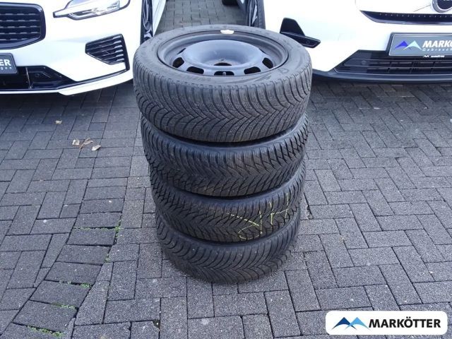 Peugeot 208 Allure Pack