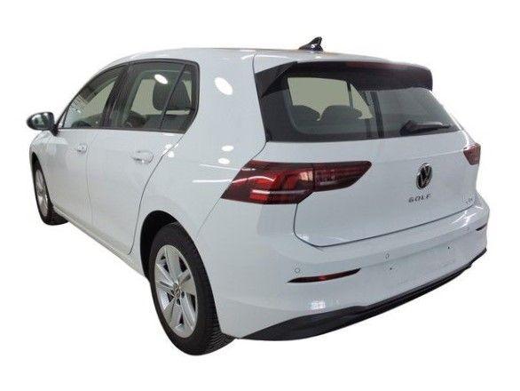 Volkswagen Golf 1.5 eTSI DSG Golf VIII Life