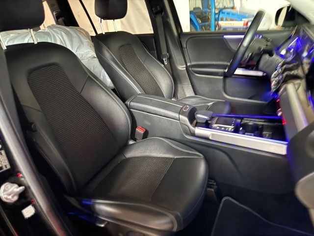 Mercedes-Benz GLB 200 Progressive