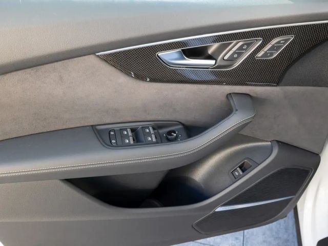 Audi Q8 55 TFSI Competition Quattro