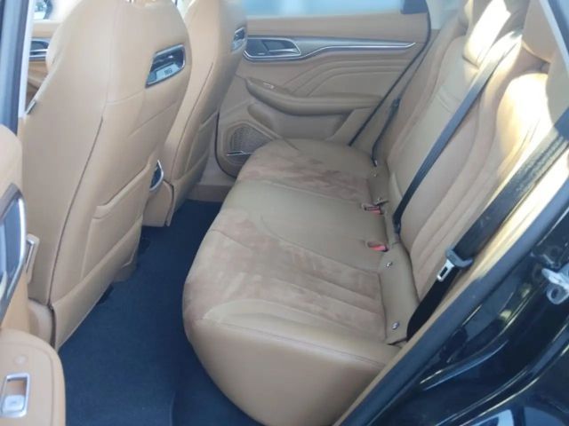 MG Marvel R 51 kWh 70 kWh Performance