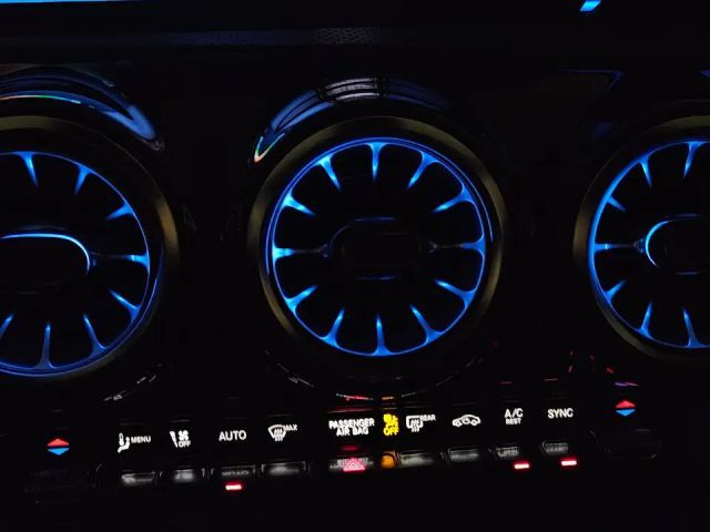 Mercedes-Benz A 200 A 200 d AMG Line Hatchback