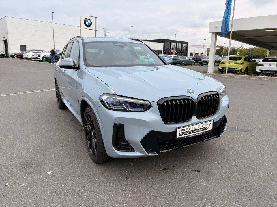 BMW X3 xDrive30i