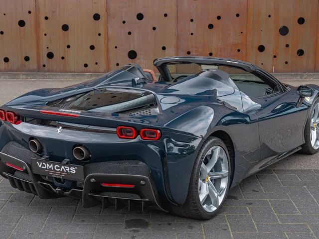 Ferrari SF90 Spider