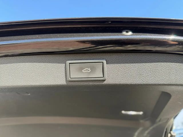 Skoda Superb 2.0 TSI Combi Sportline