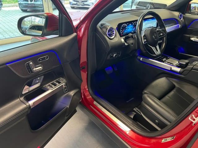 Mercedes-Benz GLB 200 4MATIC GLB 200 d