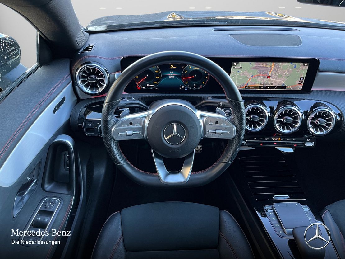 Mercedes-Benz CLA 200 AMG Line Coupé