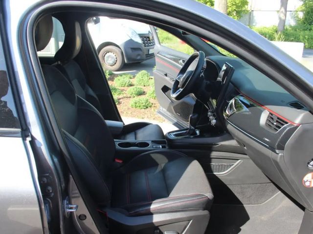 Renault Arkana Bose RS TCe 140