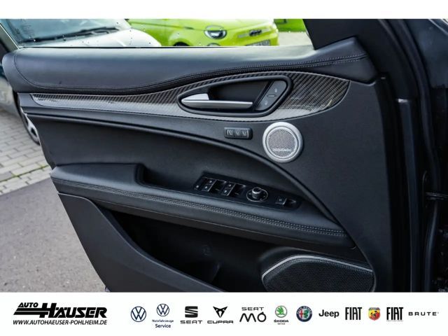 Alfa Romeo Stelvio Q4 Quadrifoglio Turbo