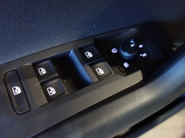 Volkswagen T-Cross Friends TSI