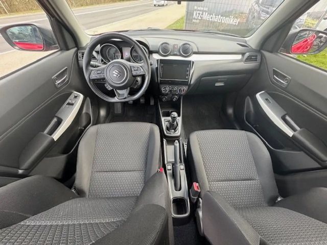 Suzuki Swift Comfort DualJet Hybrid