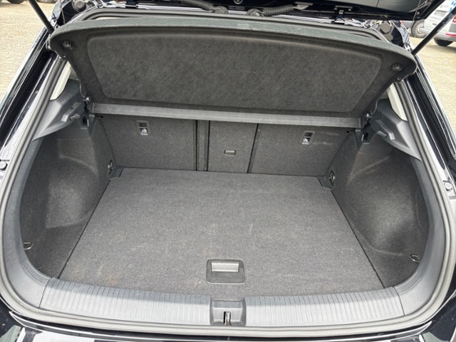 Volkswagen T-Roc 1,0l TSI 116 PS Navi LED Sitzheizung