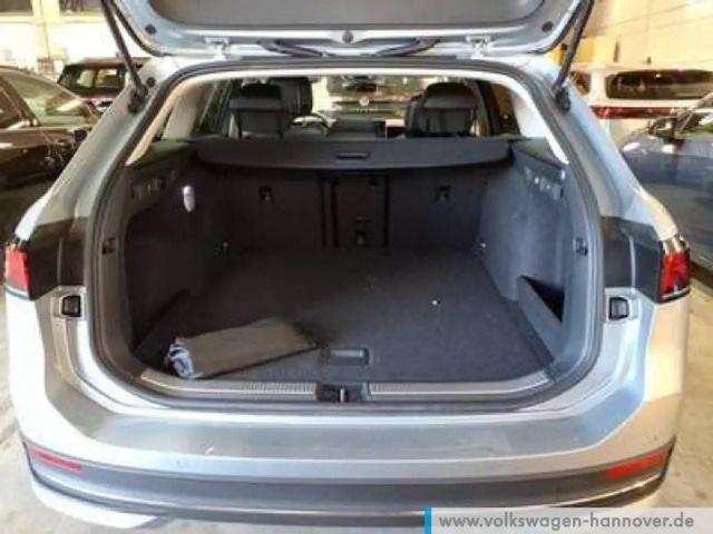 Volkswagen Passat 1.5 eTSI DSG Variant