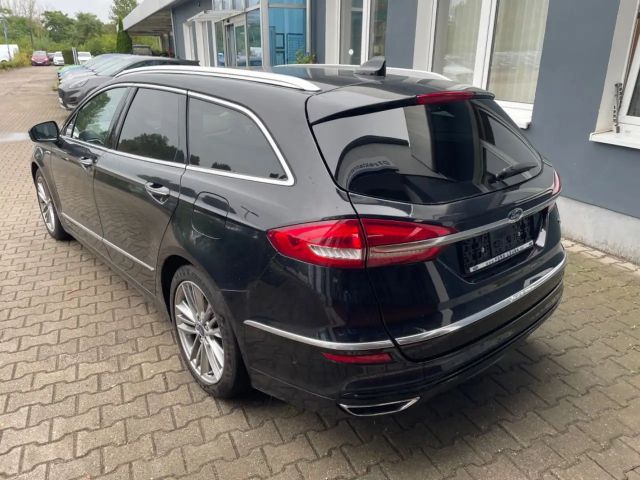 Ford Mondeo Vignale Wagon