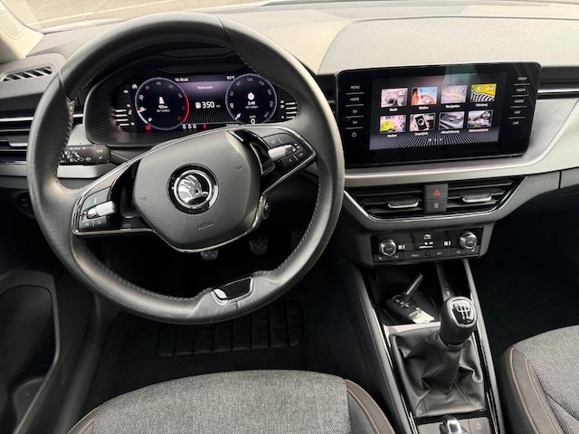 Skoda Kamiq KAMIQ        AMB  TS70/1.0 M5F