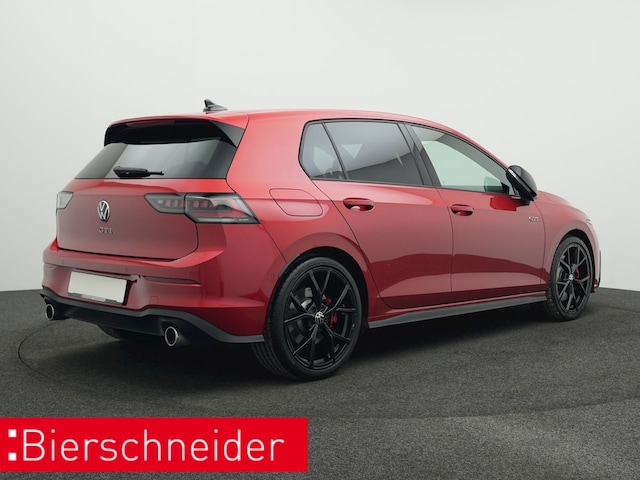 Volkswagen Golf 2.0 TSI DSG Style