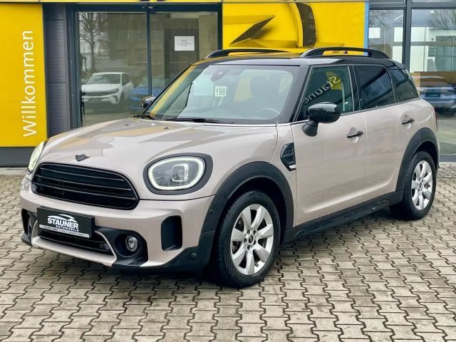 MINI Cooper Countryman *ADAP.LED*SHZ*R-KAMERA*NAVI*EL.HECKKLAPPE*KEYLESS*